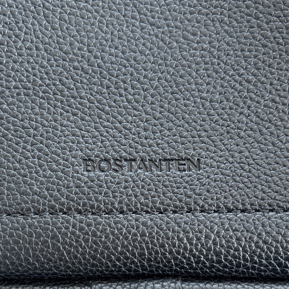 Classic Women's Handbag Set - Picture 5 of 16